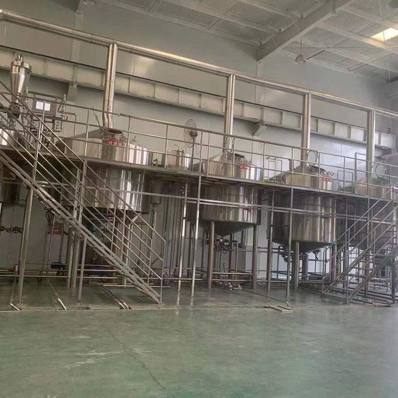 巴音郭楞精酿啤酒设备厂—平面布置、设备设计、制造、调试、培训等一条龙服务_COPY